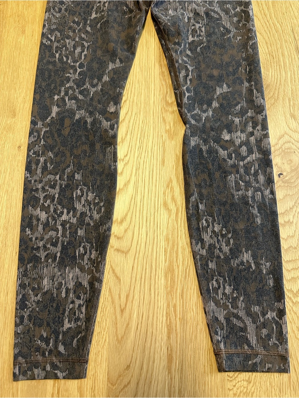Lululemon Align High-Rise Pant 6/28" Inseam Lined Truleopard MAX Brown Multi - Picture 8 of 10